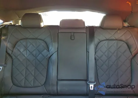 2024 BMW X6 xDrive40I z USA, uszkodzony, nr VIN 5UX33EX01R9V05379